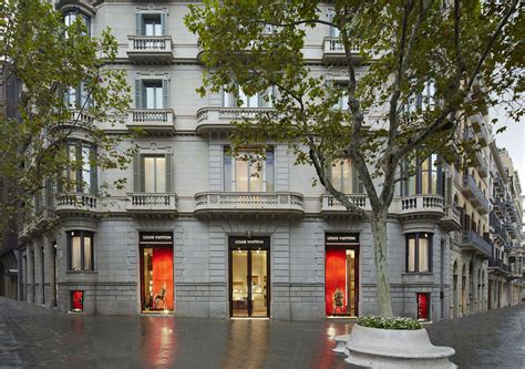 louis vuitton barcelona paseo de gracia|louis vuitton 2024.